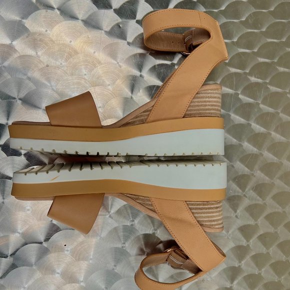 Jo Mercer Wedges Size 6 US Tan - Picture 3 of 4